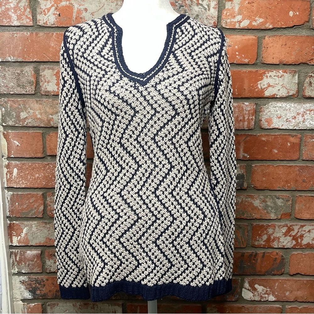 Tory Burch Navy and Cream Chevron V-Neck Knit Sweater